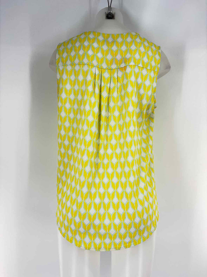 Size M Yellow Print Shirt