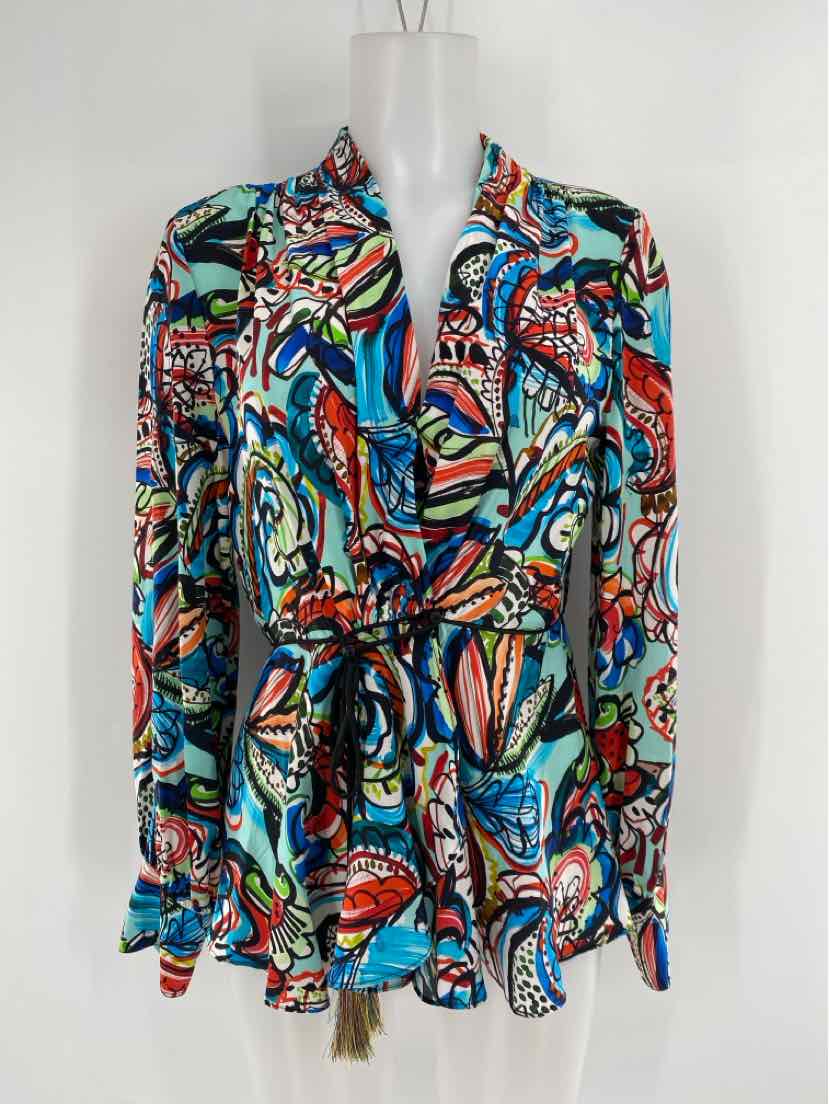 Size M Multi-Color Shirt