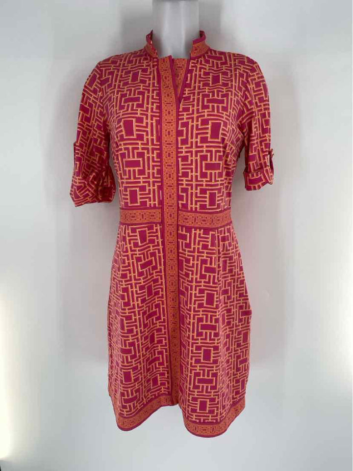 Size M ELIZABETH MCKAY Fuschia Dress