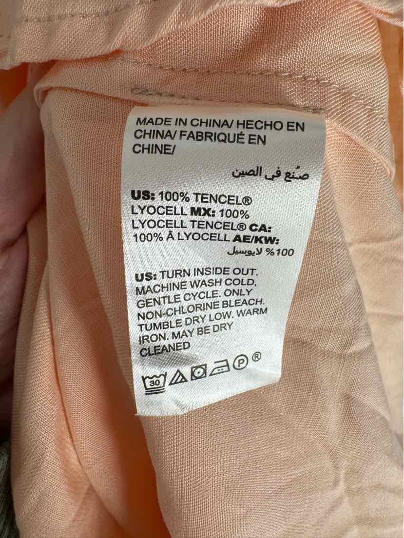 Size M Chico's Peach Shirt