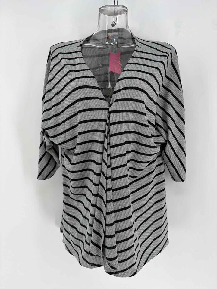 Size M lularoe Gray Cardigan