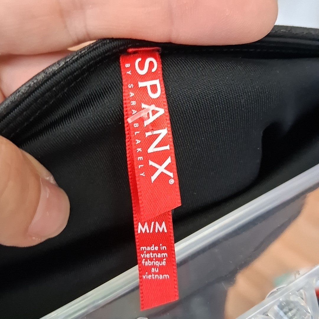 Size M SPANX Black Pants