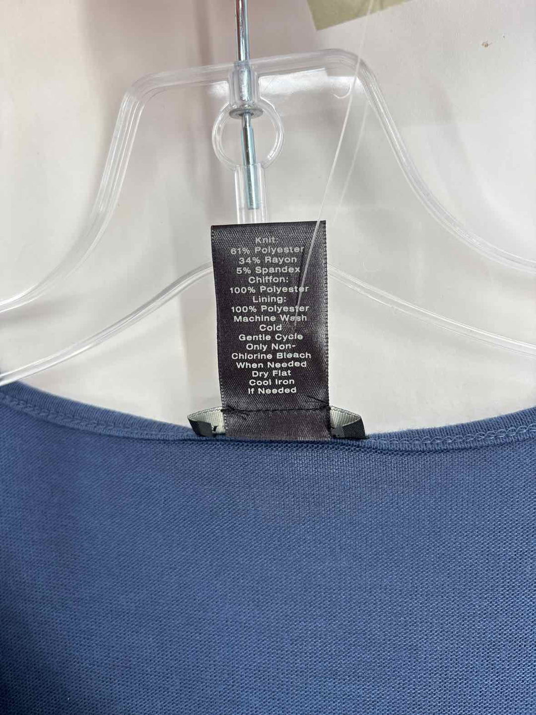 Size M Ann Taylor Navy Shirt