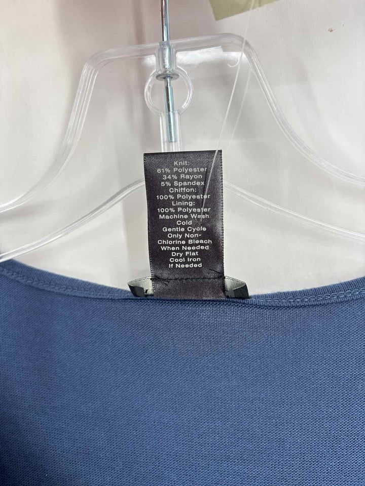 Size M Ann Taylor Navy Shirt