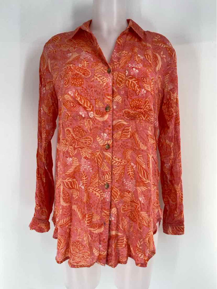Size XS PINK PRINT Shirt
