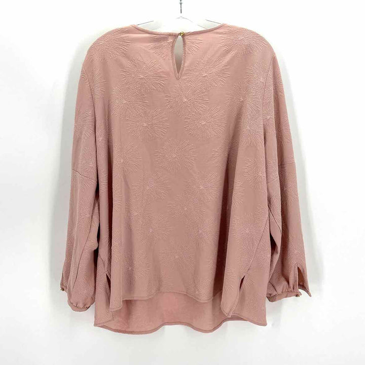 Size 1X LIZ CLAIBORNE Pink Shirt