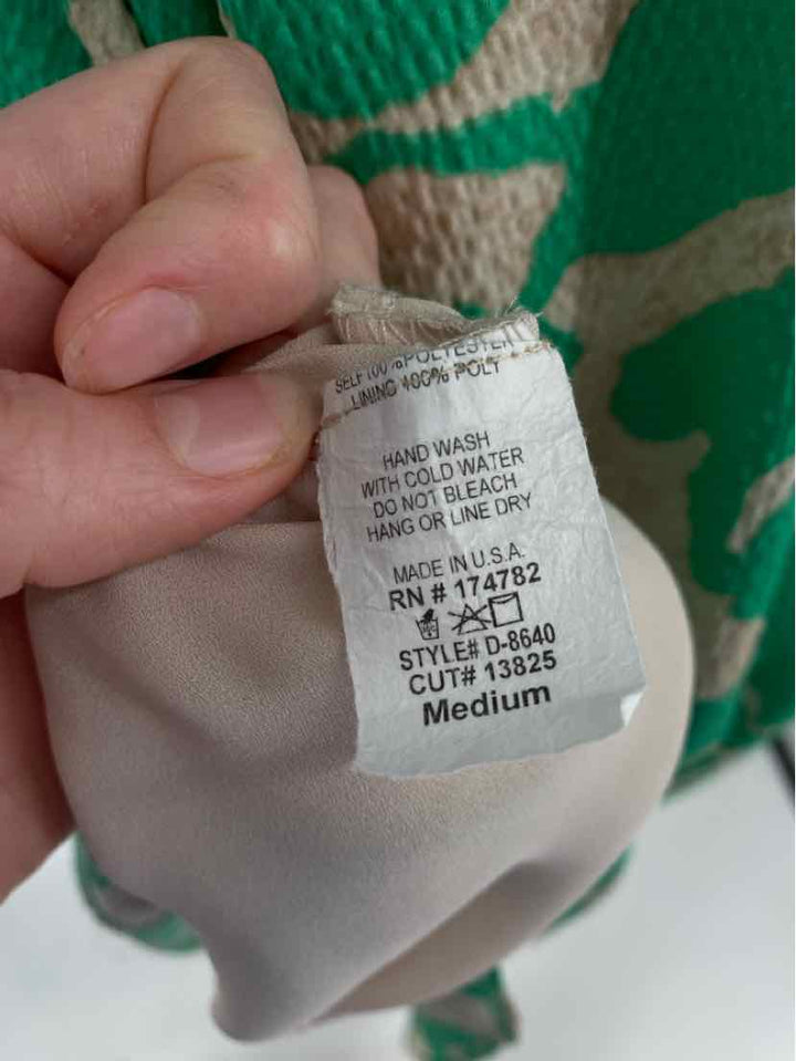 Size M Green Print Dress