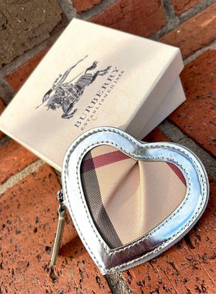 Burberry Luxury - Wallet