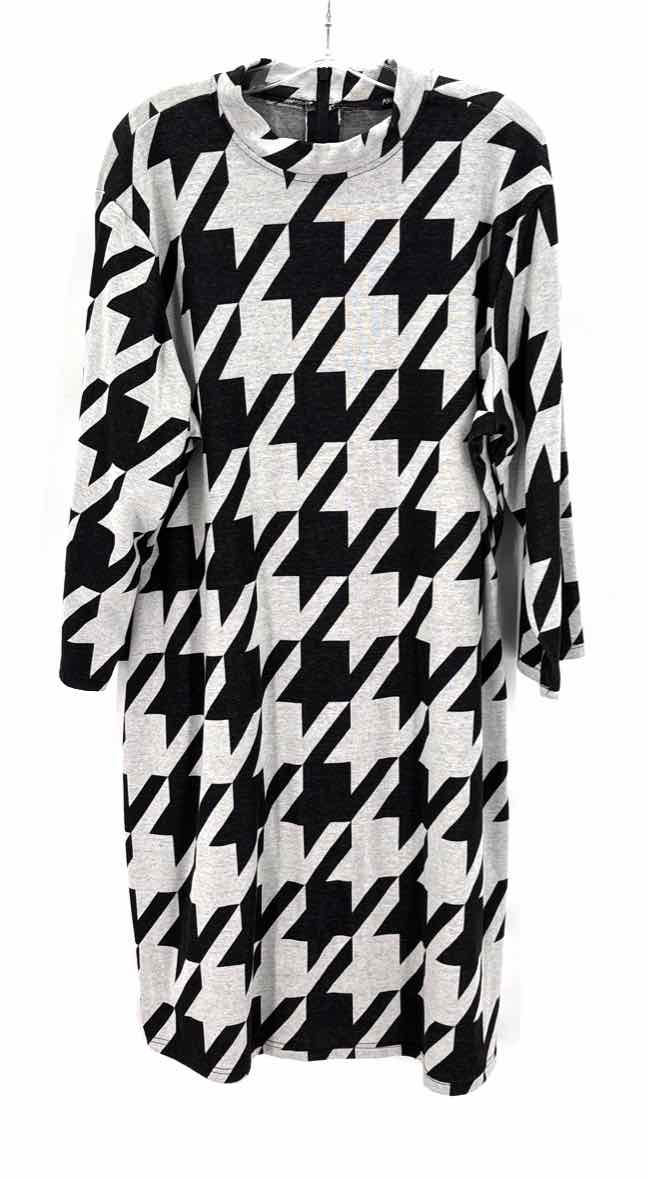 Size 22/24 Ashley Stewart Gray Dress