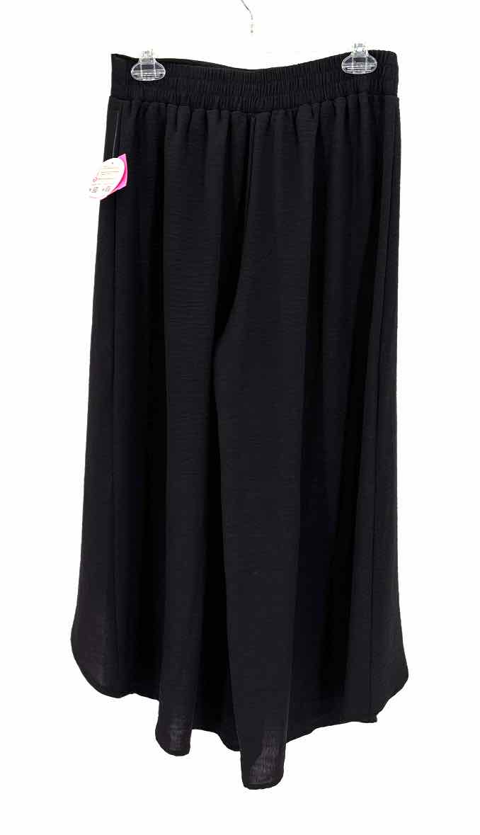 Size M Black Pants