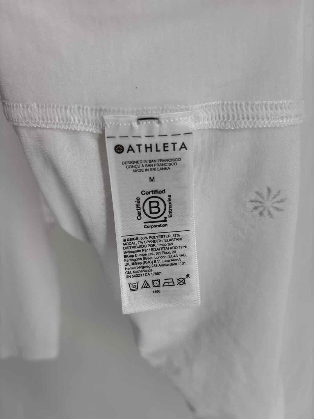 Size M Athleta White Shirt