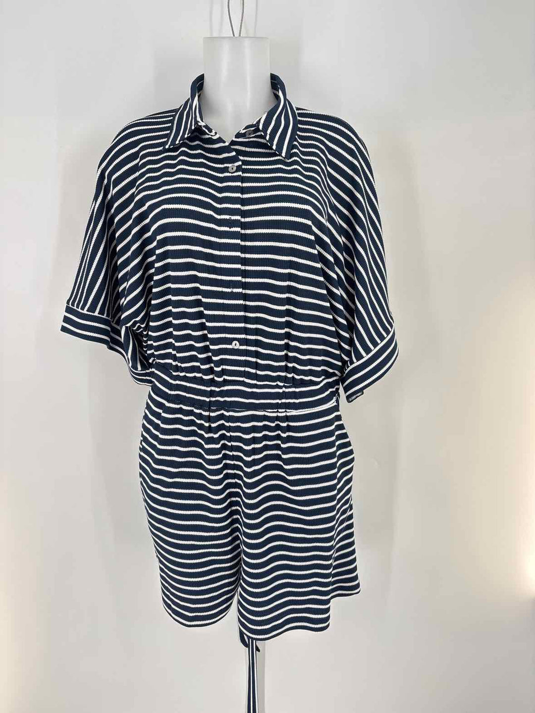 Size L ENTRO Blue Dress