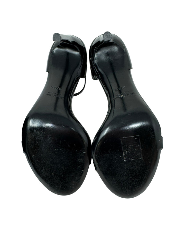 Shoe Size 37.5 RALPH LAUREN Black Patent Pumps