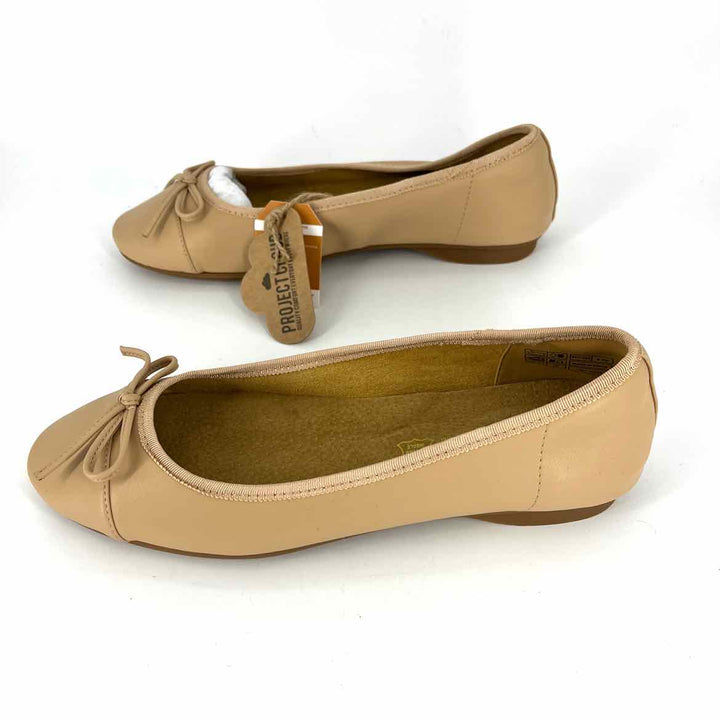 Shoe Size 8.5 Tan Leather Flats