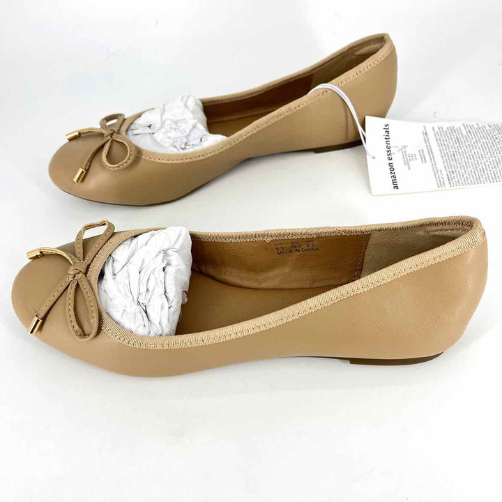 Shoe Size 8.5 Taupe Faux Leather Flats