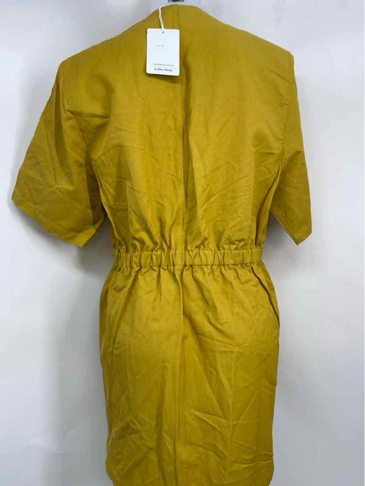 Size M Mustard Dress