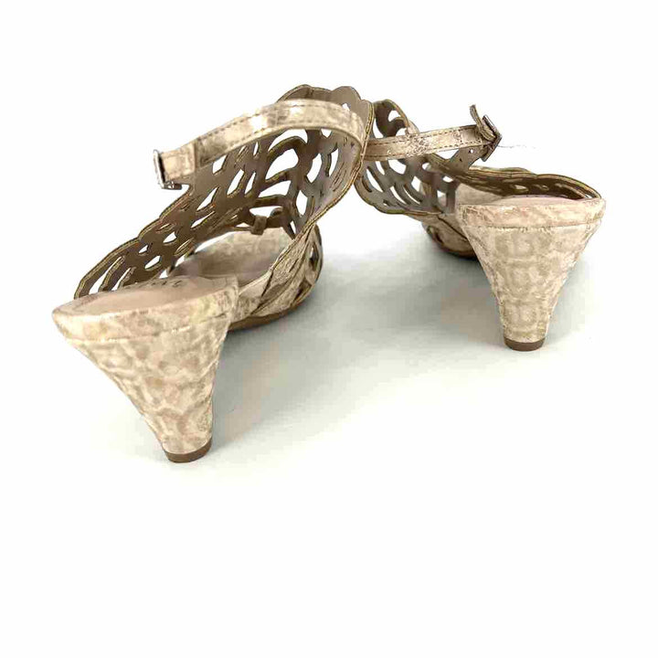 Shoe Size 10 IMPO Champagne Sandals