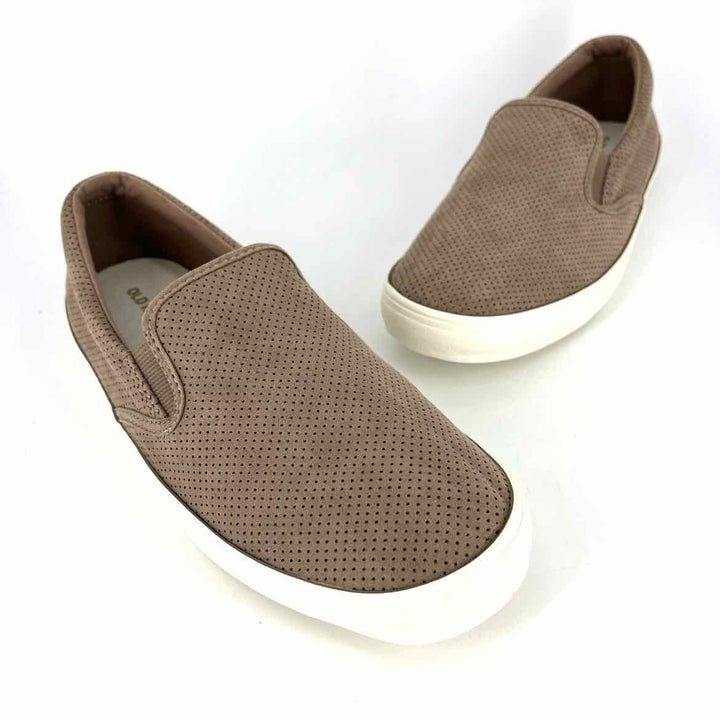 Shoe Size 9 Old Navy Tan Flats