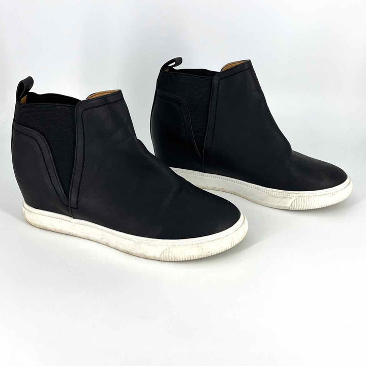 Shoe Size 8 Dolce Vita Black Faux Leather Boots
