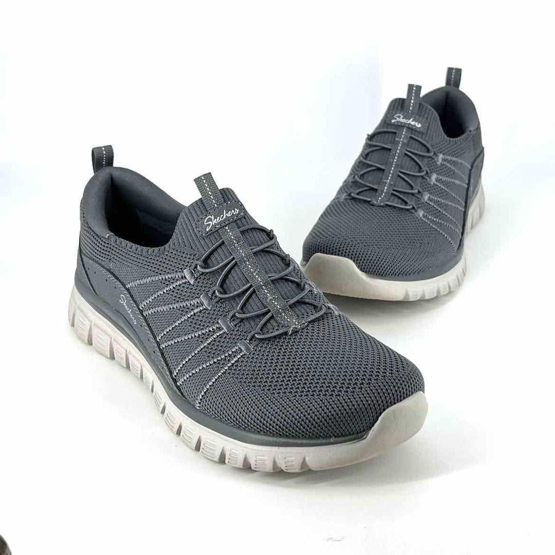 Shoe Size 9.5 Sketchers Gray Knit Sneakers