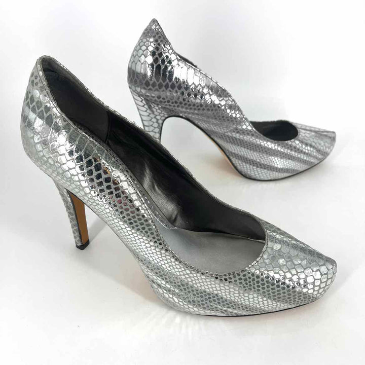 Shoe Size 8.5 White House Black Market Silver Pumps