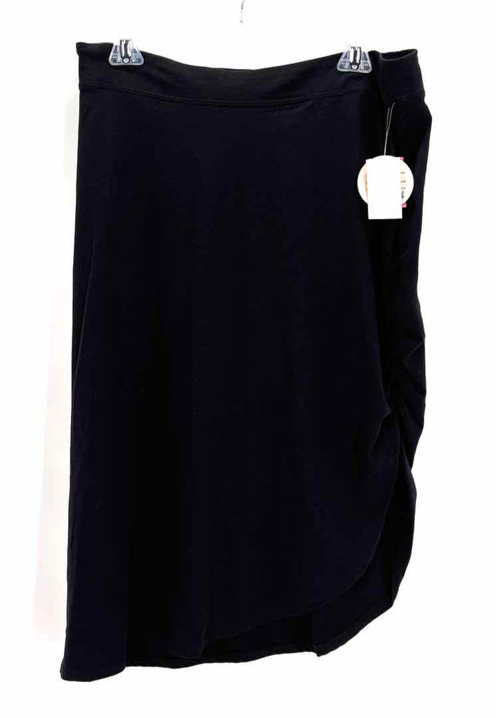Size L Kensie Black Skirt