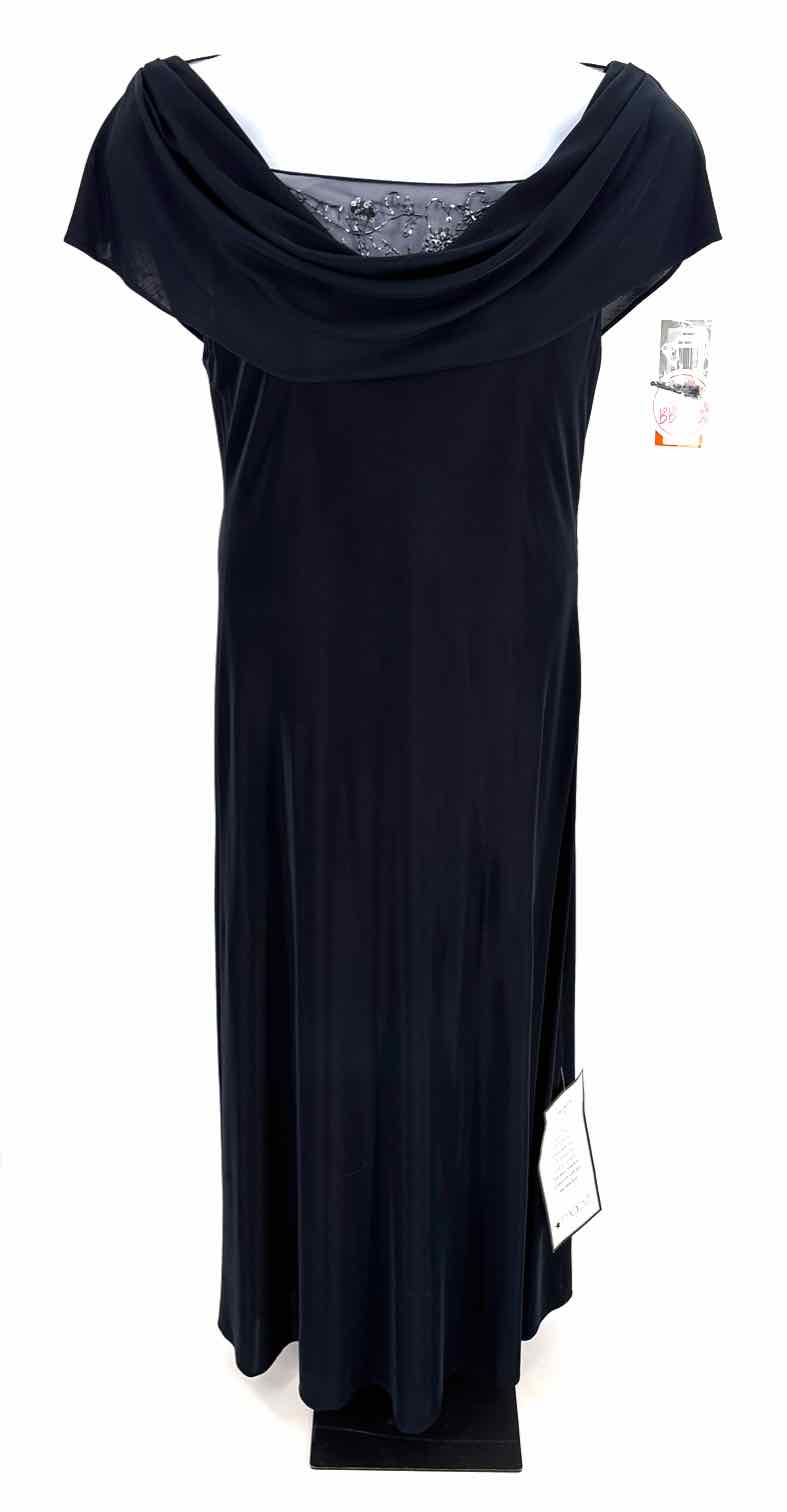 Size 18 Navy PROM