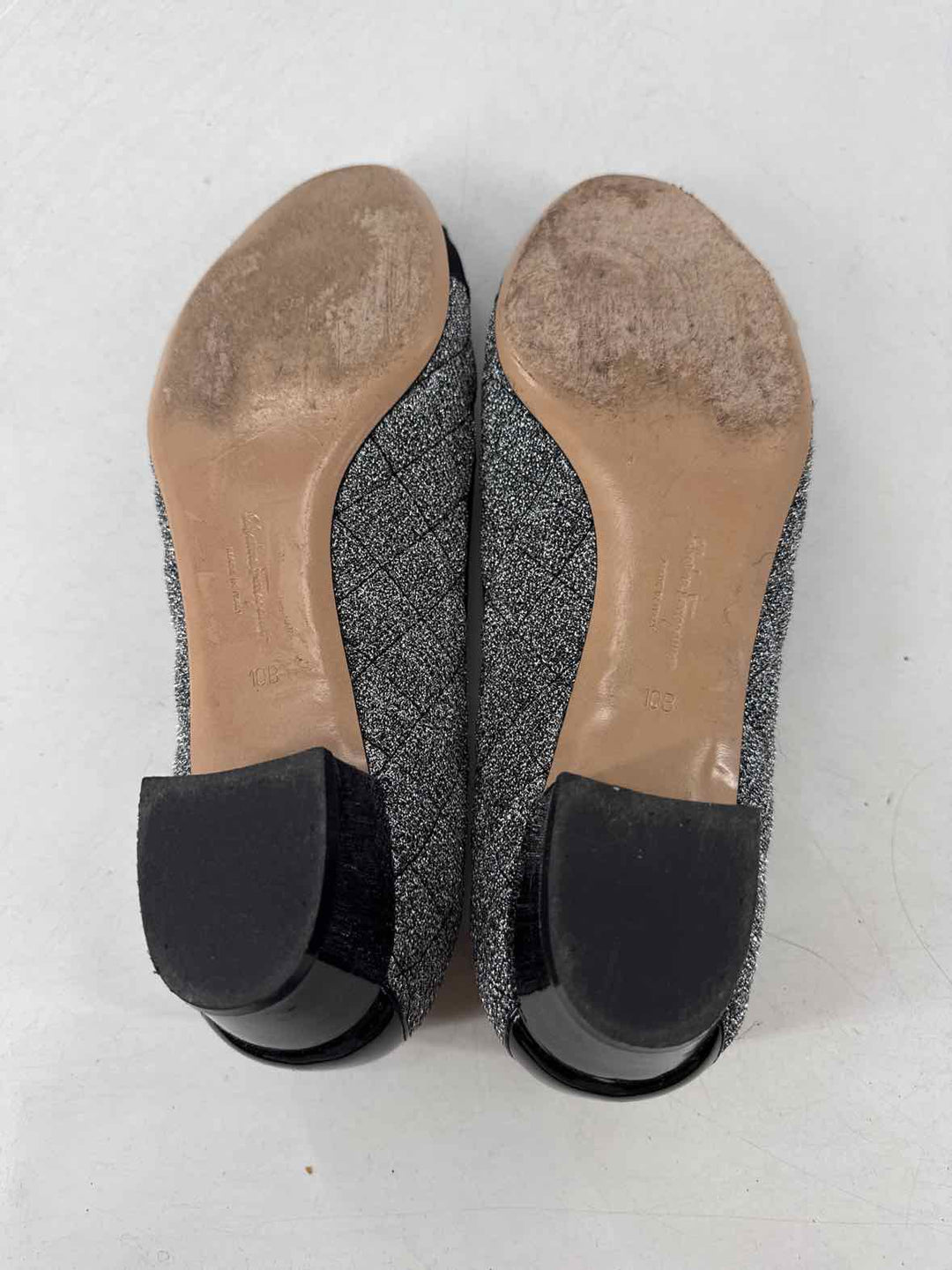 Shoe Size 10 SALVADORE FERRAGAMO Silver Luxury - Pumps
