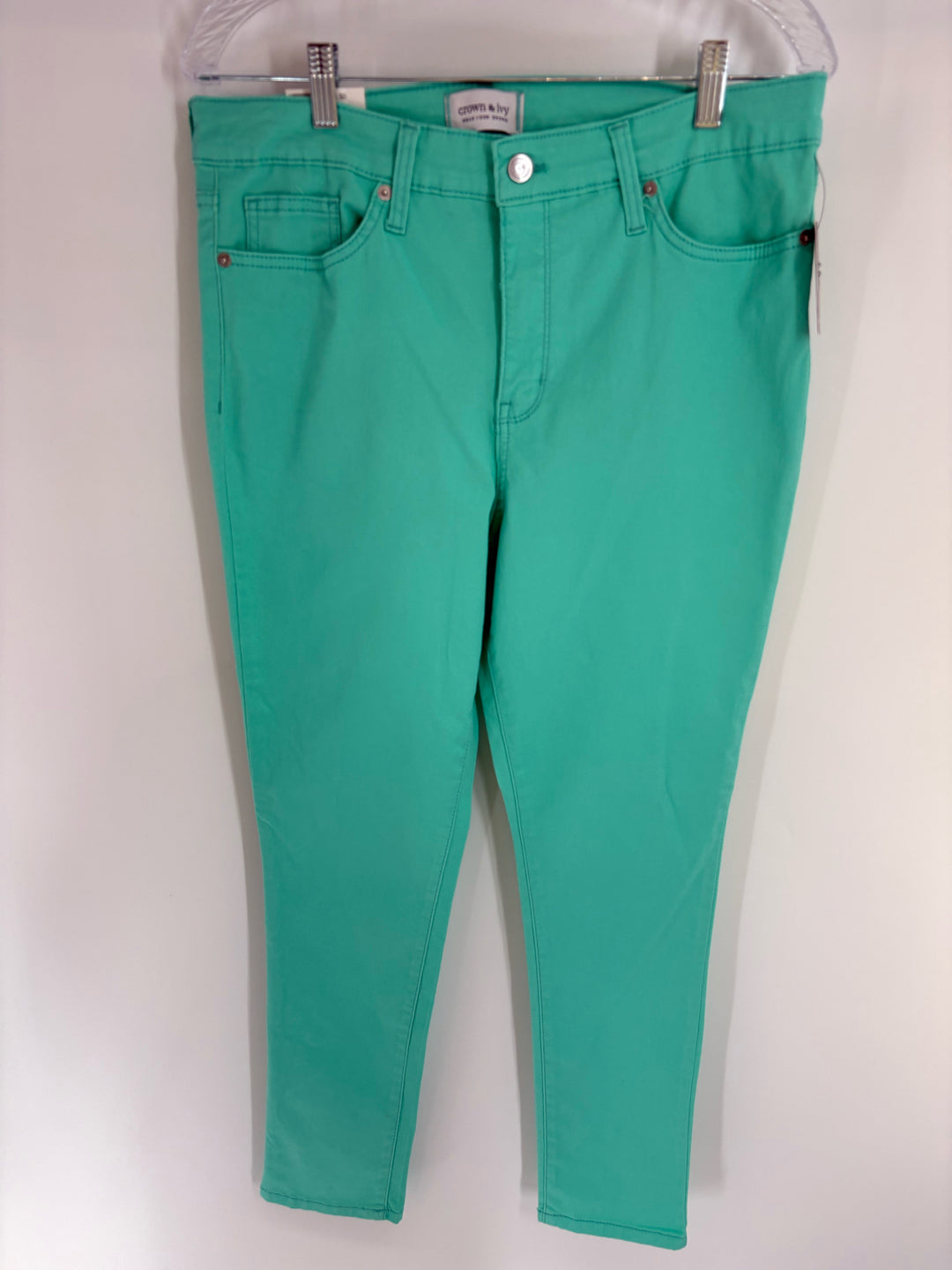 Size 12 CROWN & IVY Green Capri
