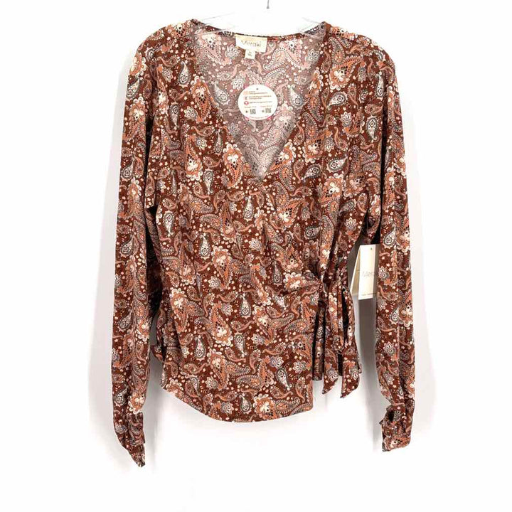 Size XL Brown Knit Shirt