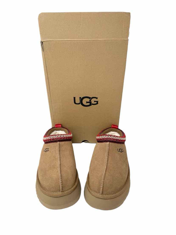 Shoe Size 38 Ugg Tan Suede Flats
