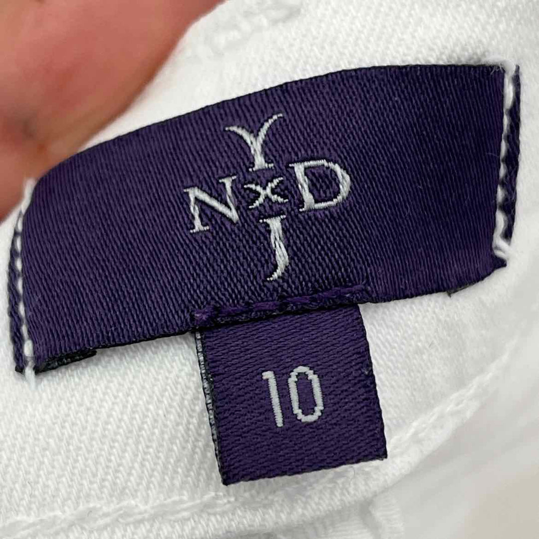 Size 10 NMDJ White Capri