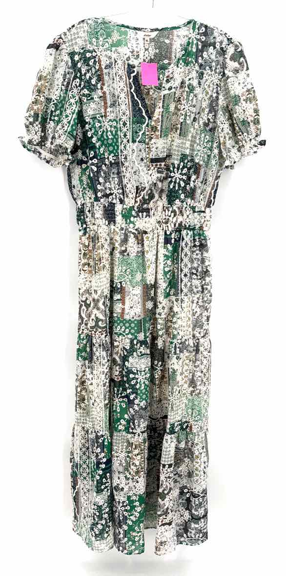Size XL Multi-Color Dress