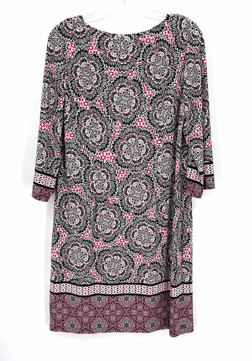 Size M Chico's Fuschia Dress
