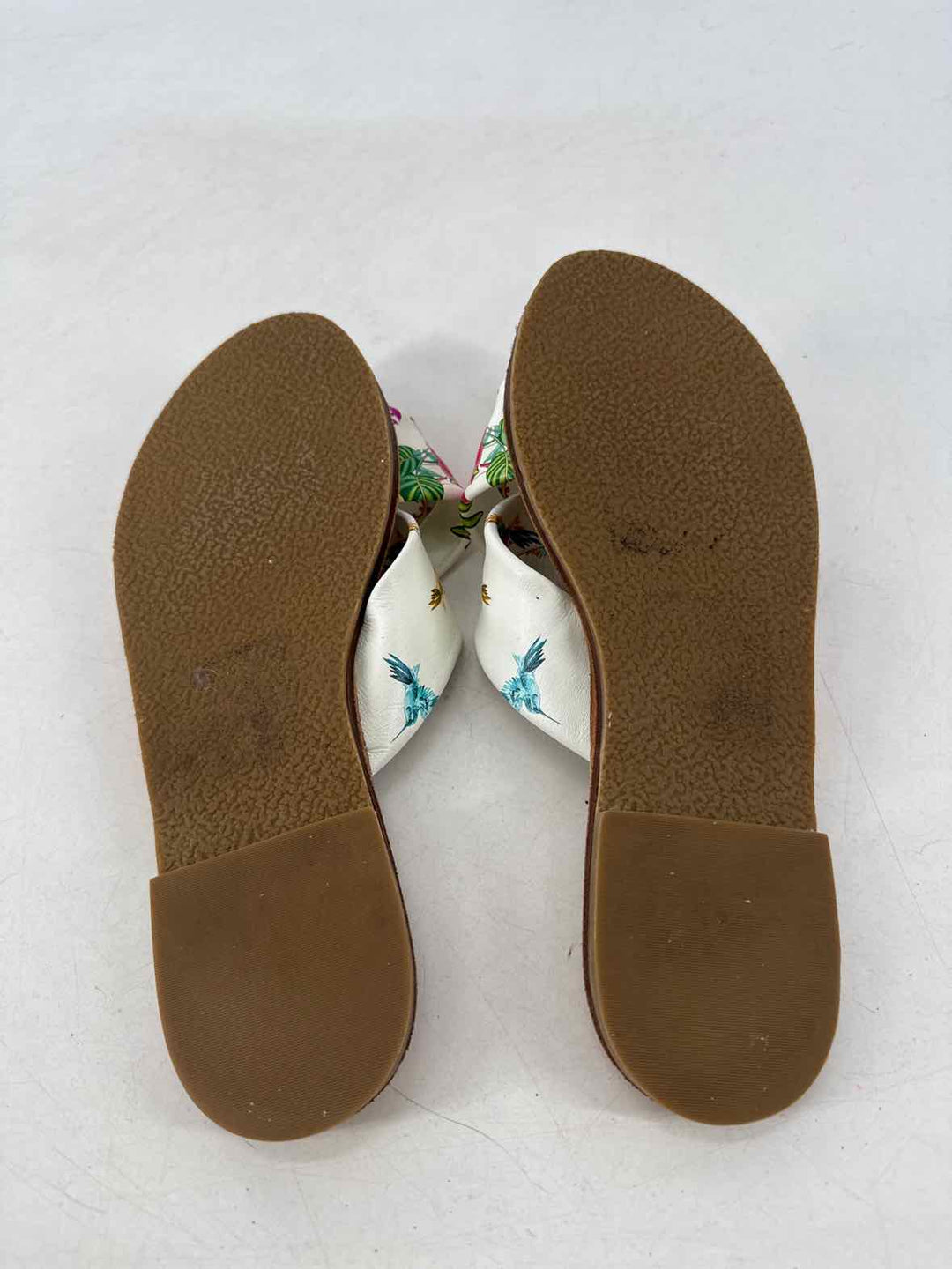 Shoe Size 8 Johnny Was White Print Sandals