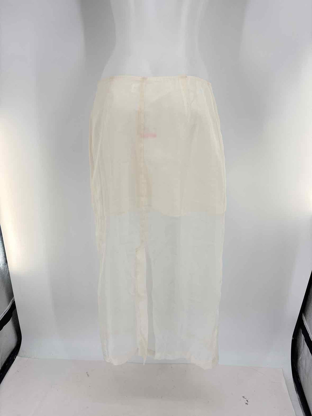 Size M Cream Skirt