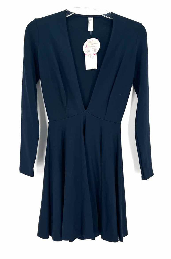 Size S Navy Knit Dress