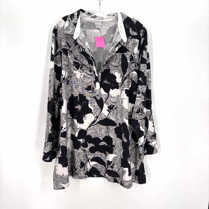 Size 4 Chico's Navy Shirt
