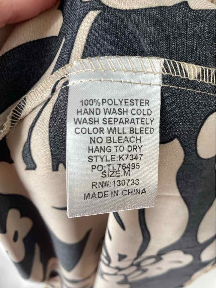 Size M Umgee TAN PRINT Dress