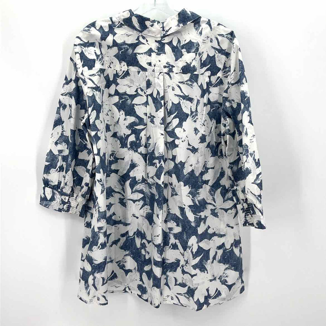 Size XL Chico's Blue Shirt