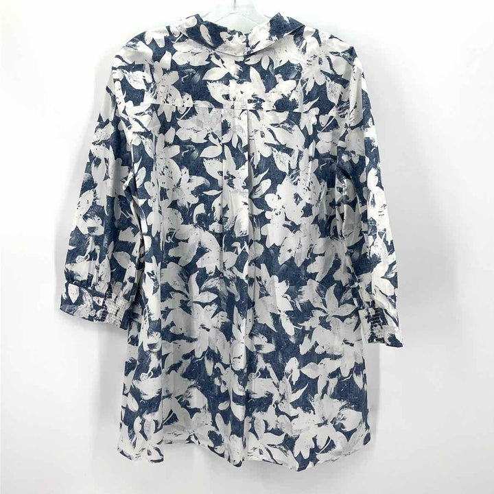Size XL Chico's Blue Shirt
