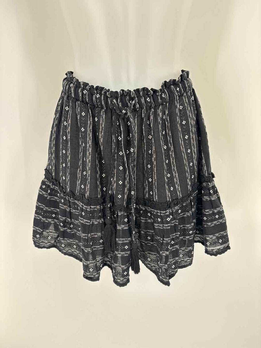 Size M SAKS FIFTH AVENUE Black Print Skirt