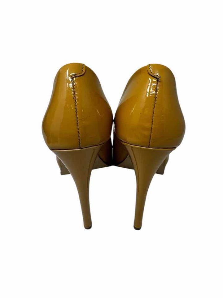 Shoe Size 7.5 Nude PATENT Pumps