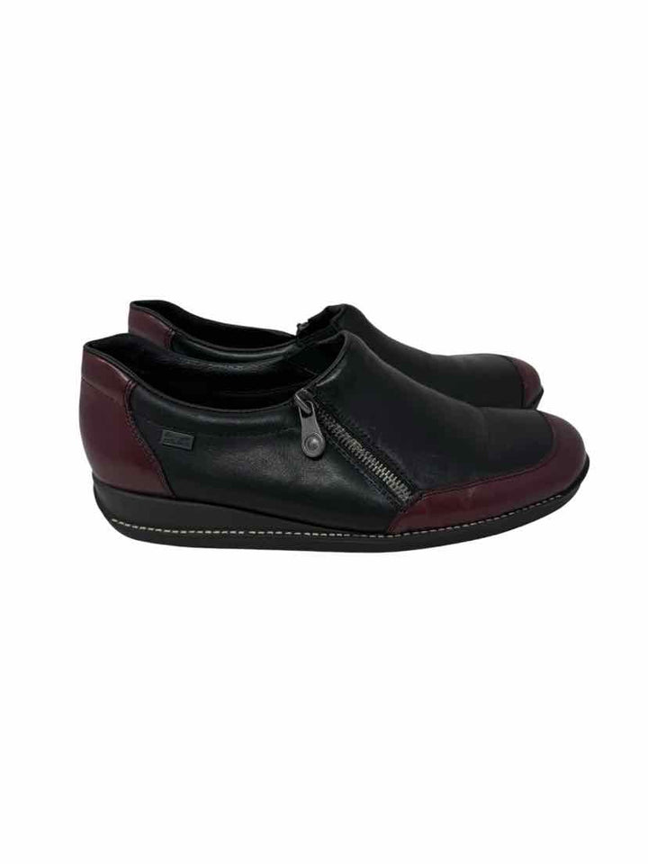 Shoe Size 39 Black Loafers