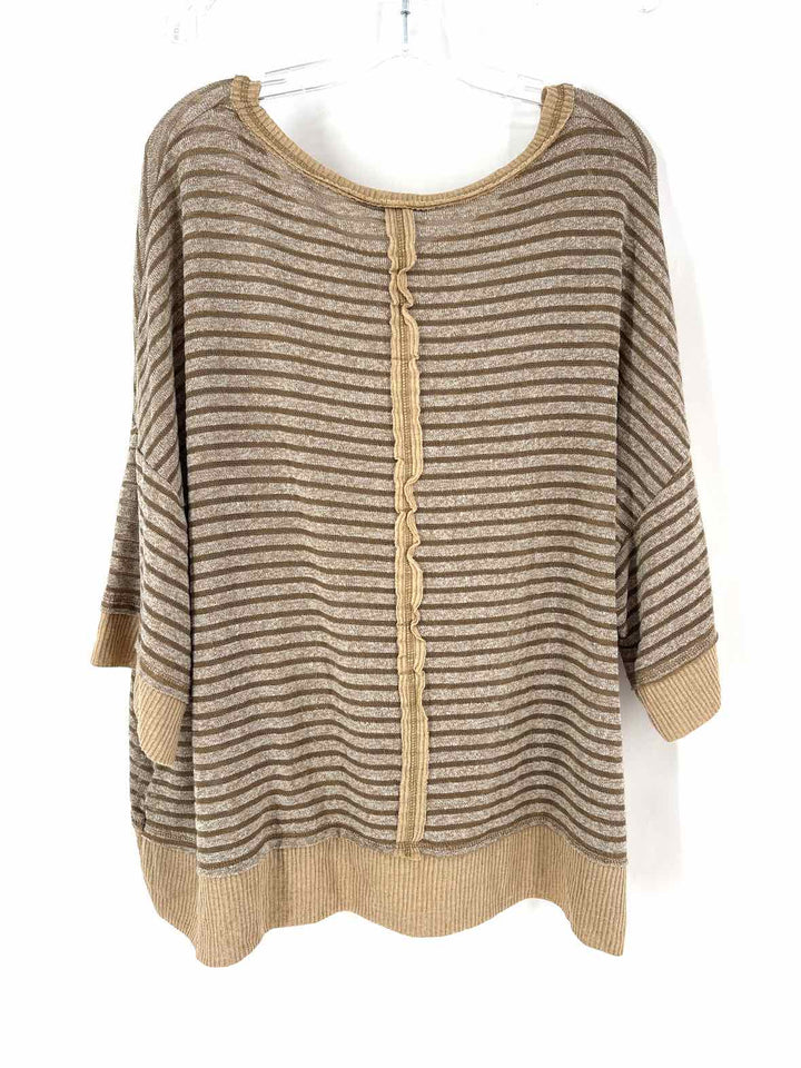 Size L Umgee Tan Shirt