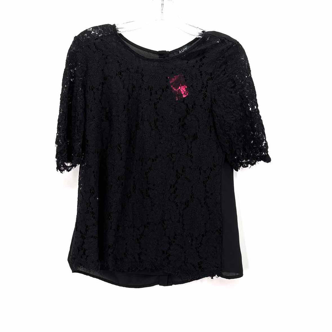 Size M Black Shirt