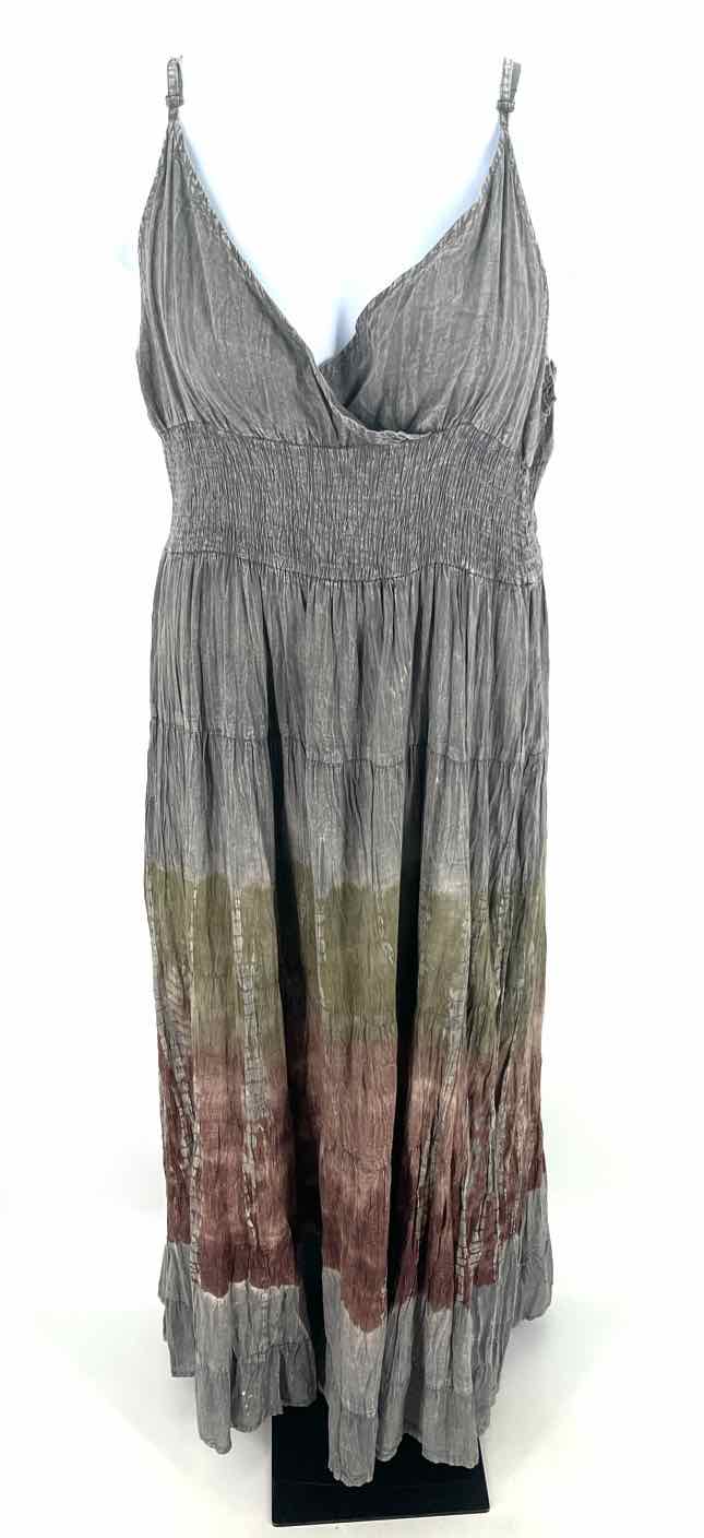 Size XL Multi-Color Dress