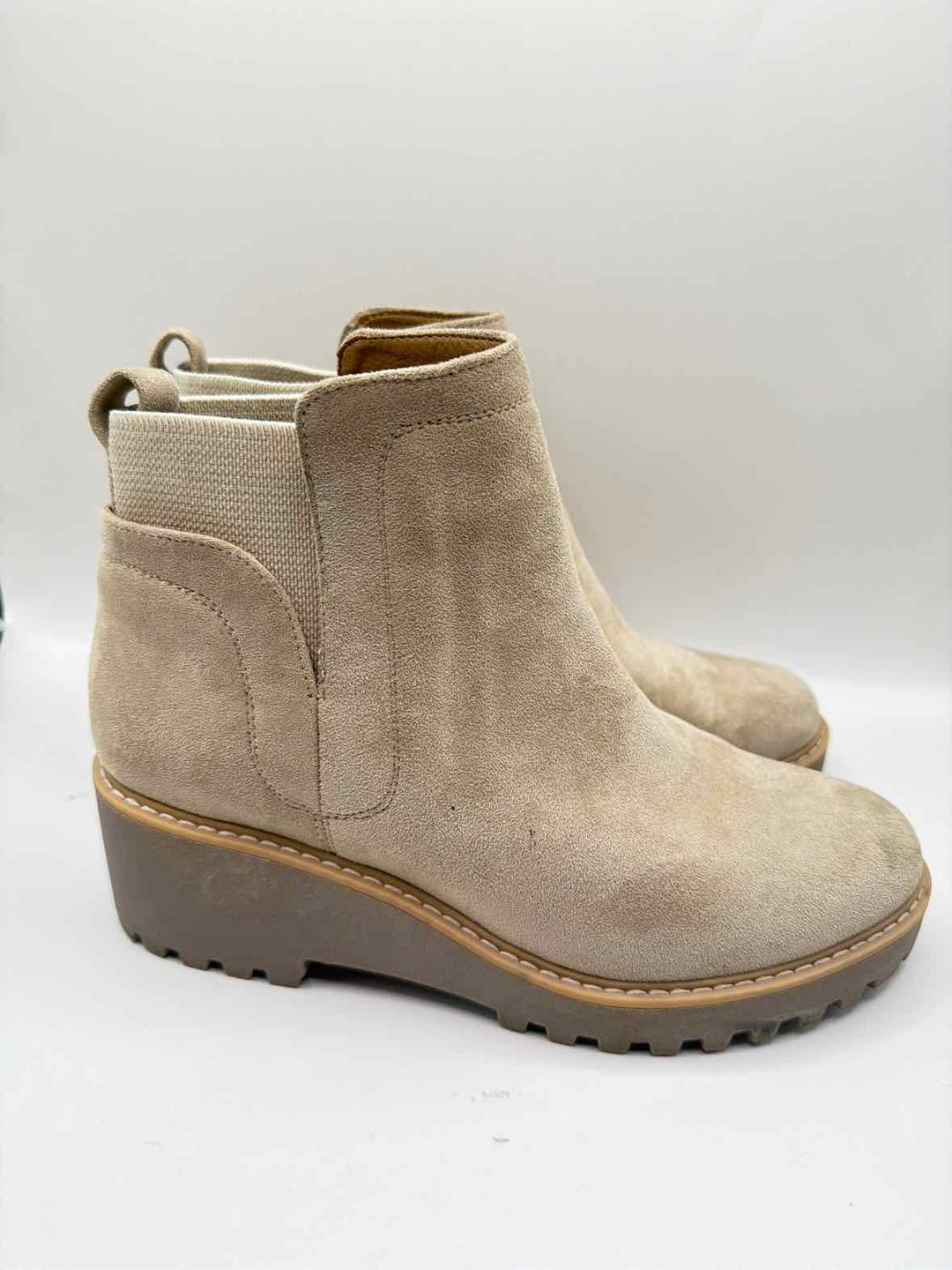 Shoe Size 8.5 Dolce Vita Beige Boots