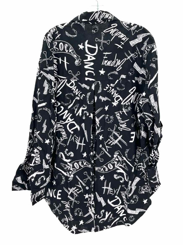 Size L Multi-Color Knit Shirt