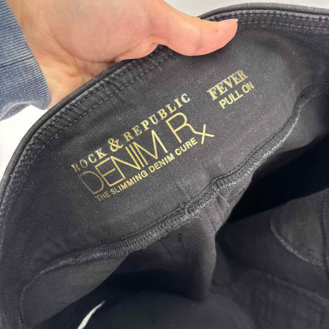 Size 12 ROCK & REPUBLIC Black Denim Jeans